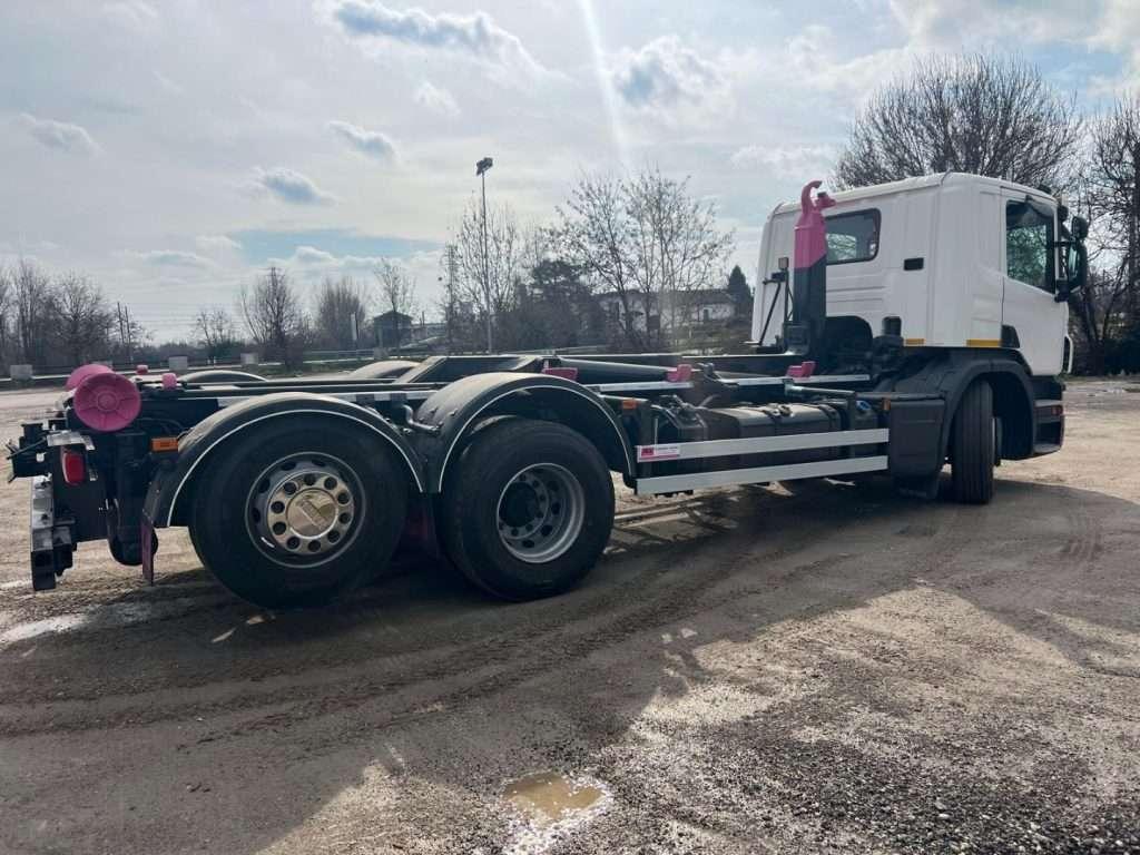 Scania P410 CP16 SCARRABILE Foto 5