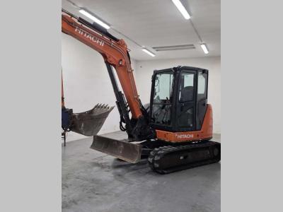 Hitachi ZX65