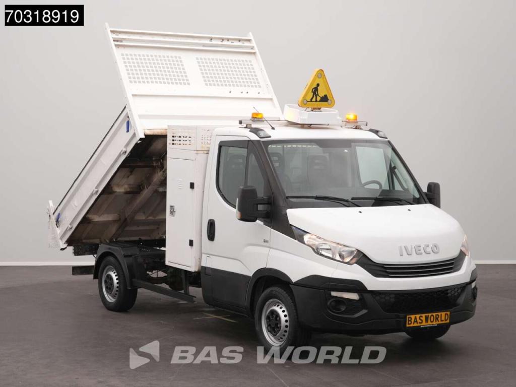 Iveco Daily 35S14 Automaat Open Laadbak met Kist 3.5t trekhaak Airco Cruise Euro6 Pritsche Pickup Open Bo Foto 7
