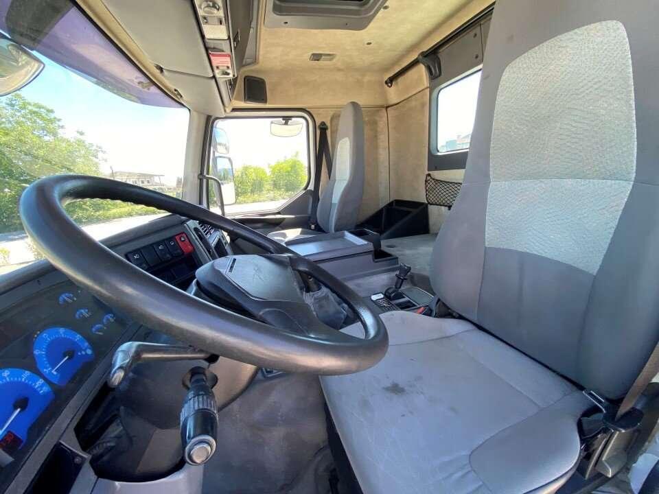 Renault Premium 370 6x2 Foto 6