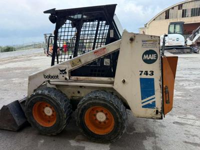 Bobcat 743