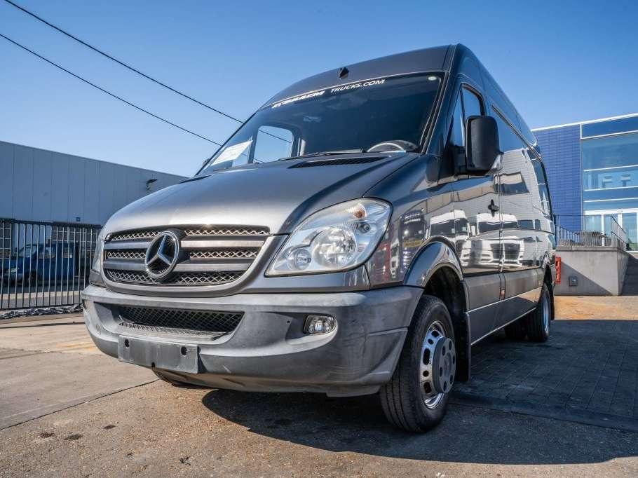 Mercedes-Benz SPRINTER 519 CDI Foto 1