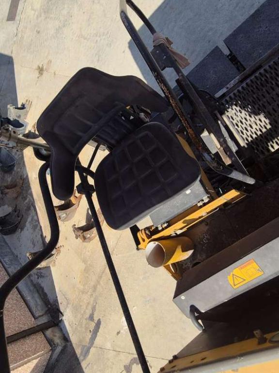 Dynapac F8-4W Foto 3