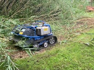 XFLAIL MOTOTRINCIA CINGOLATO RADIOCOMANDATO 80 EVO - GPS in vendita da Giordano Srl