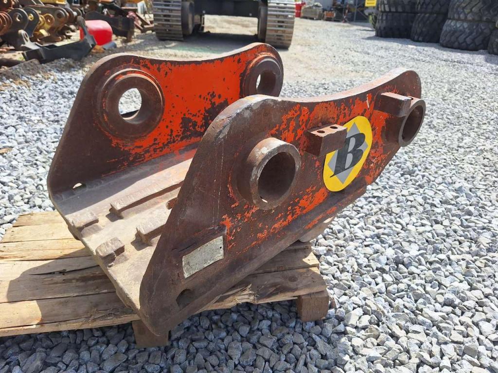 VTN for 25-30 ton excavators Attacco rapido idraulico Foto 1