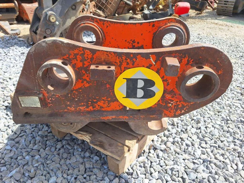 VTN for 25-30 ton excavators Attacco rapido idraulico Foto 2