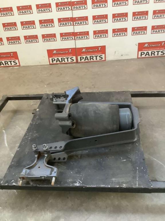 Sospensione pneumatica posteriore per Volvo FH16 550 6x4 Foto 3