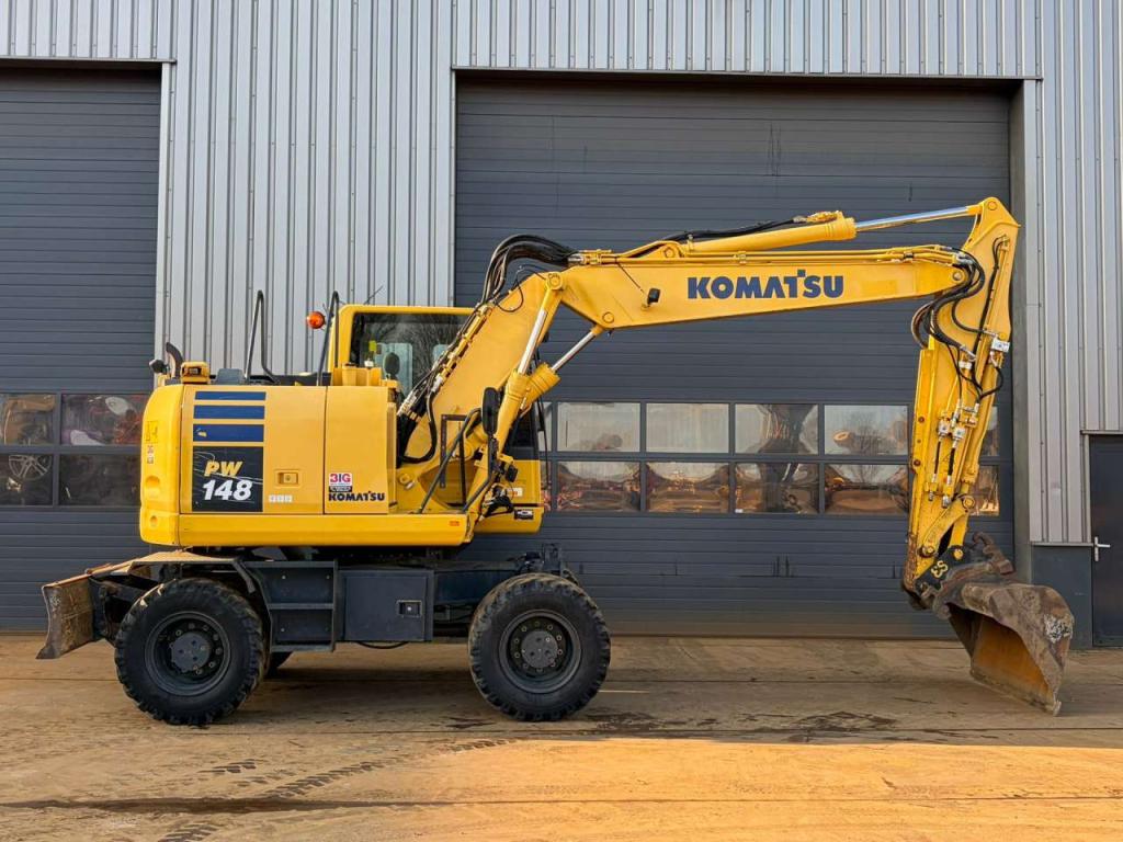 Komatsu PW148-10 Foto 6