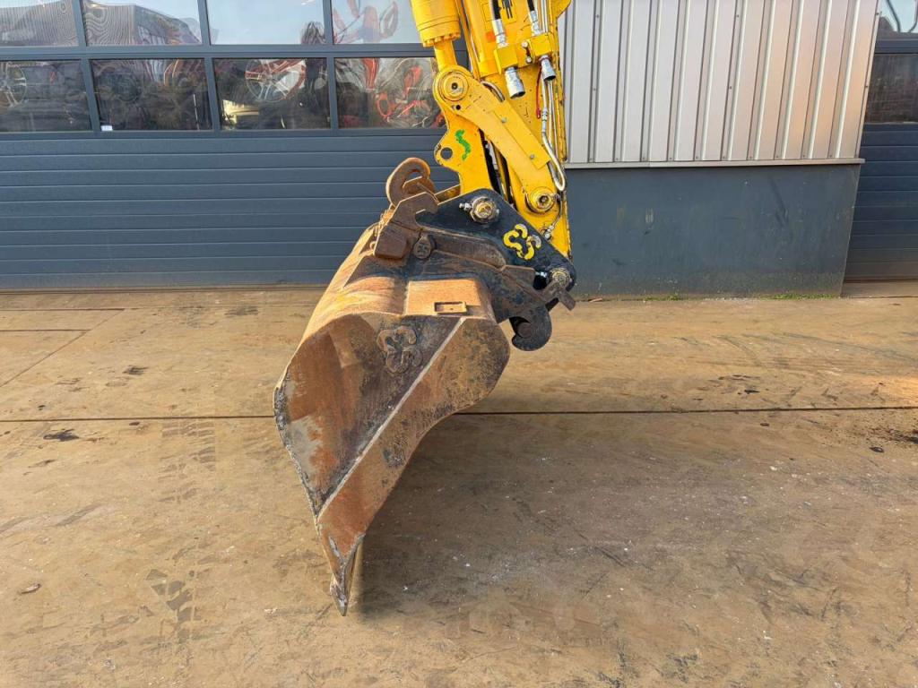 Komatsu PW148-10 Foto 8