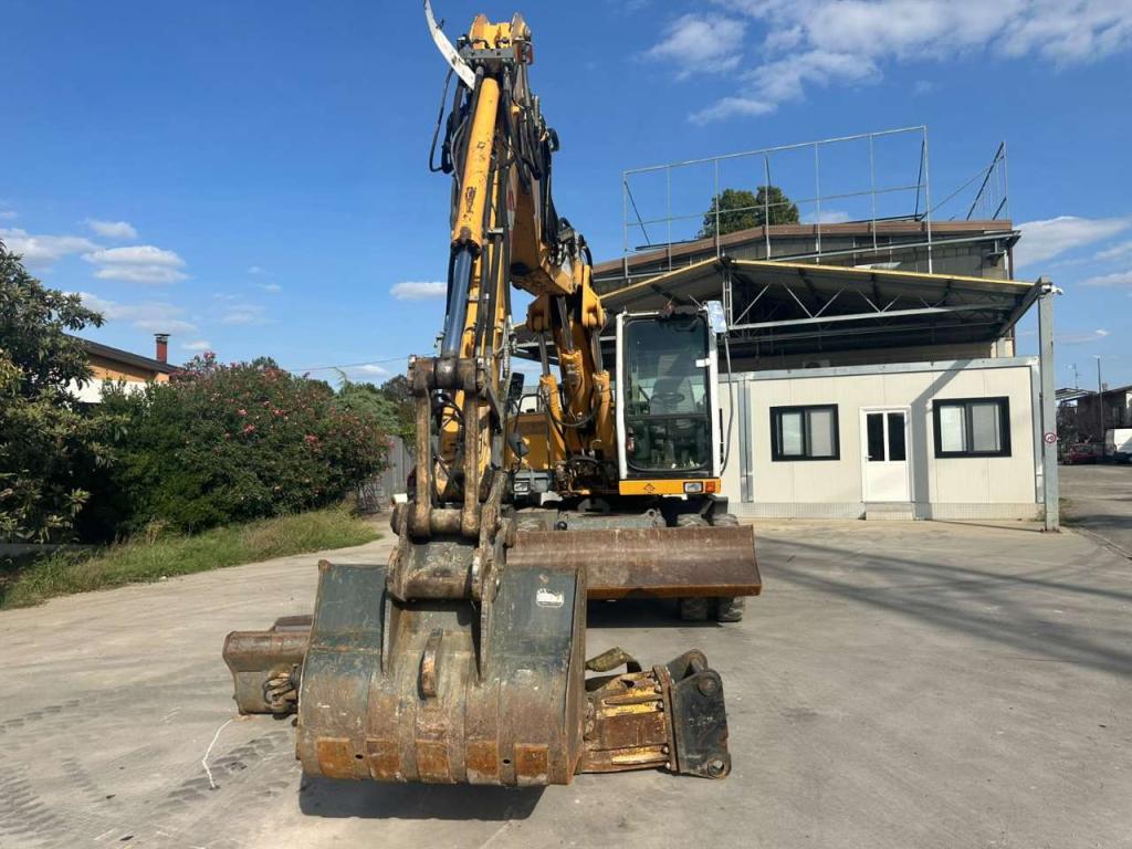 Liebherr 914 Foto 6