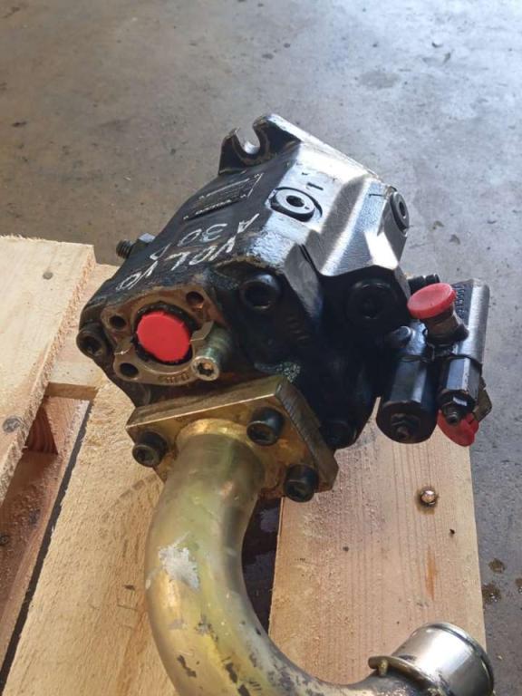 Pompa idraulica per Volvo A 30 D Foto 2