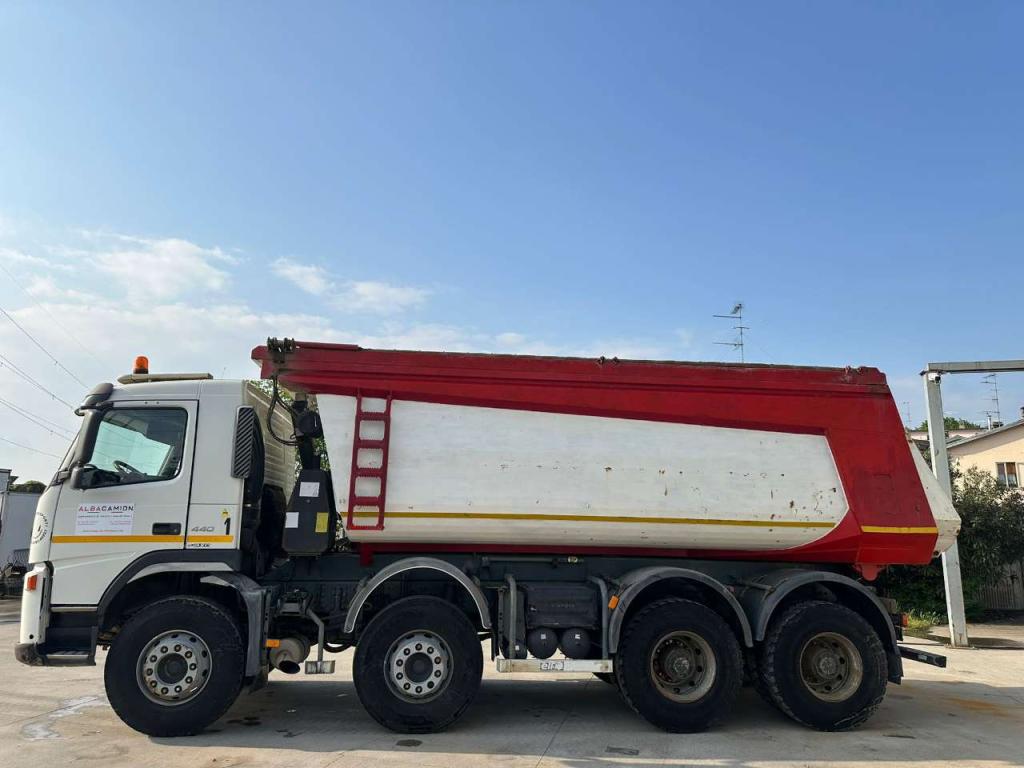 Volvo FM 12 440 Foto 2