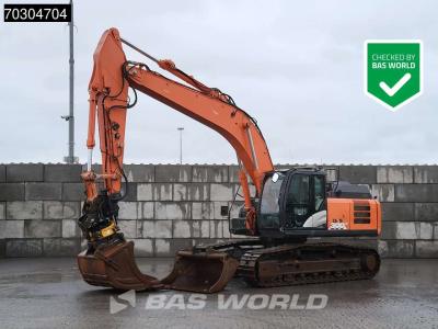 Hitachi ZX300 LC -6 in vendita da BAS World B.V.