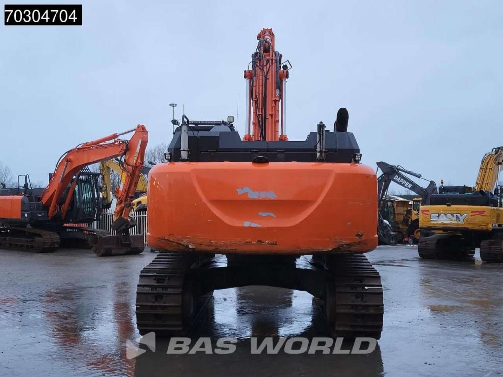 Hitachi ZX300 LC -6 Foto 5