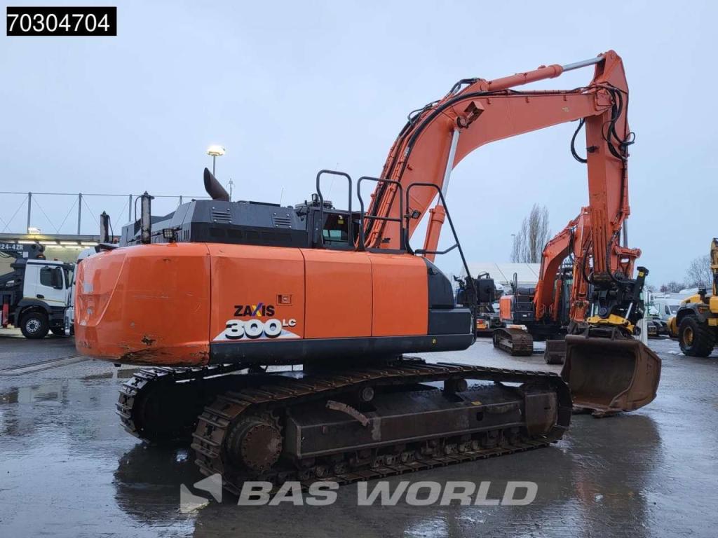 Hitachi ZX300 LC -6 Foto 6