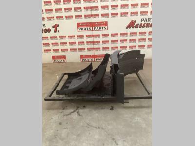 Parafango per Volvo FH16 550 6x4 in vendita da Massucco T. Srl Area Ricambi