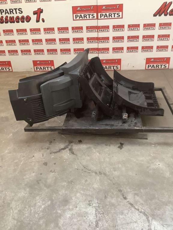 Parafango per Volvo FH16 550 6x4 Foto 3