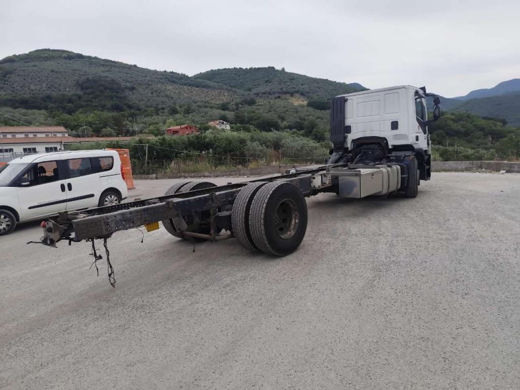 Iveco STRALIS HI-STREET AD190S42 Foto 15