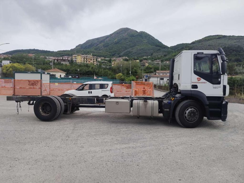 Iveco STRALIS HI-STREET AD190S42 Foto 18