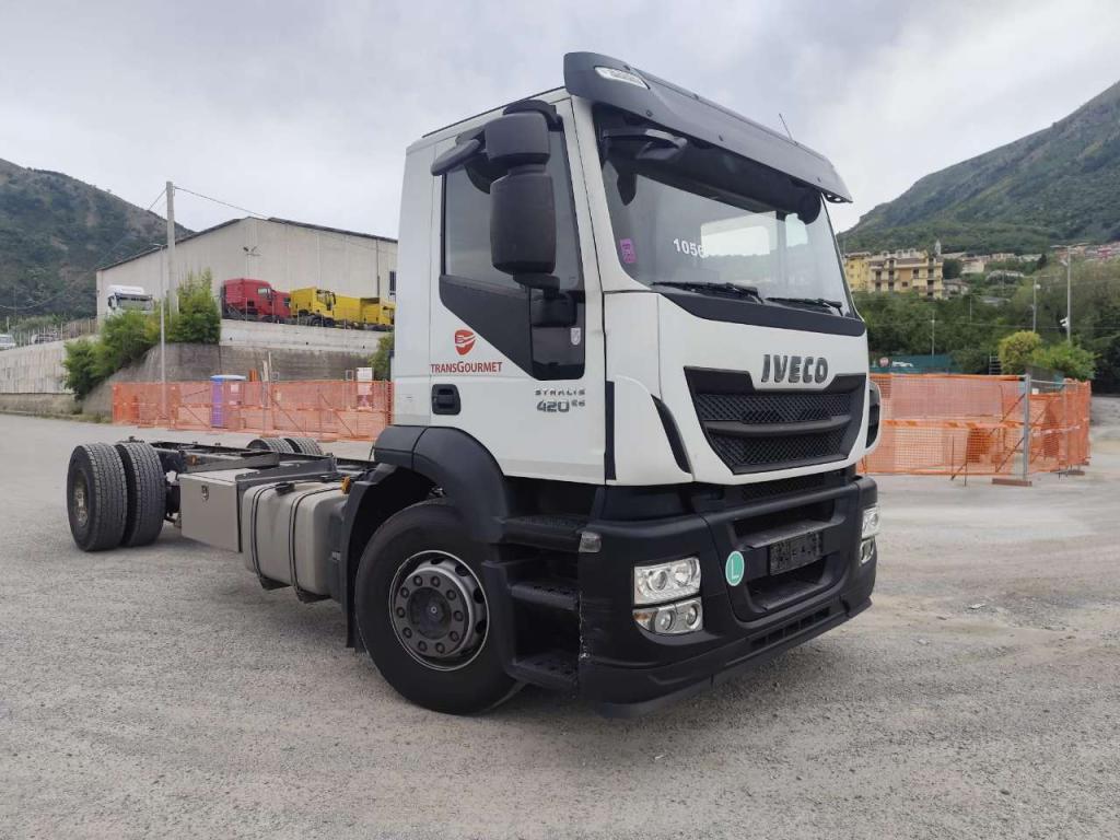 Iveco STRALIS HI-STREET AD190S42 Foto 23