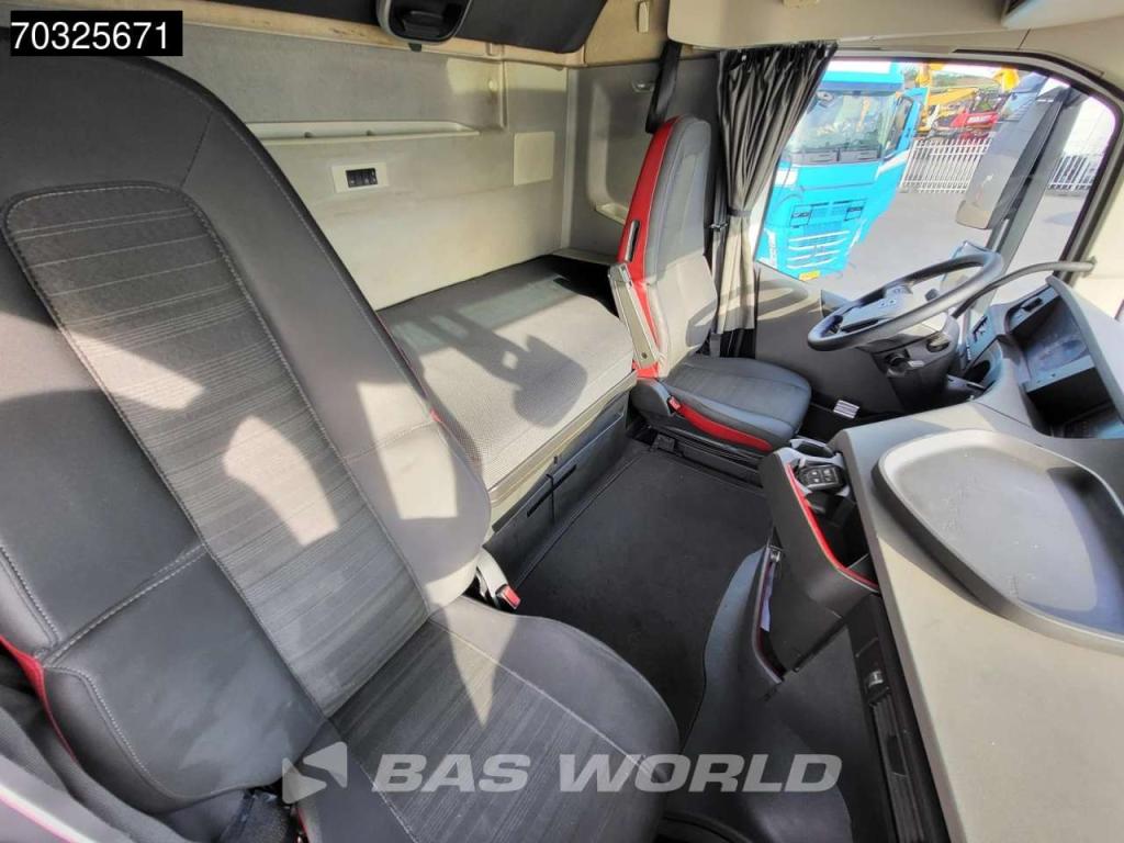 Volvo FH 460 4X2 2x Tanks Standklima Foto 25