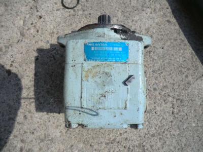 Pompa idraulica per Volvo L120C in vendita da CERVETTI TRACTOR Srl