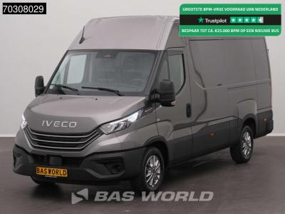 Iveco Daily 35S21 3.0L Automatic 210HP L2H2 ACC LED Airco Camera CarPlay Parking Sensors 3,5t Towing Capa in vendita da BAS World B.V.