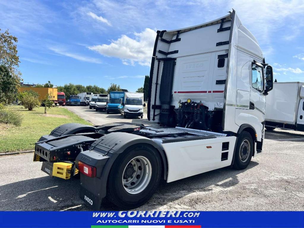 Iveco AS440S49TP Foto 4