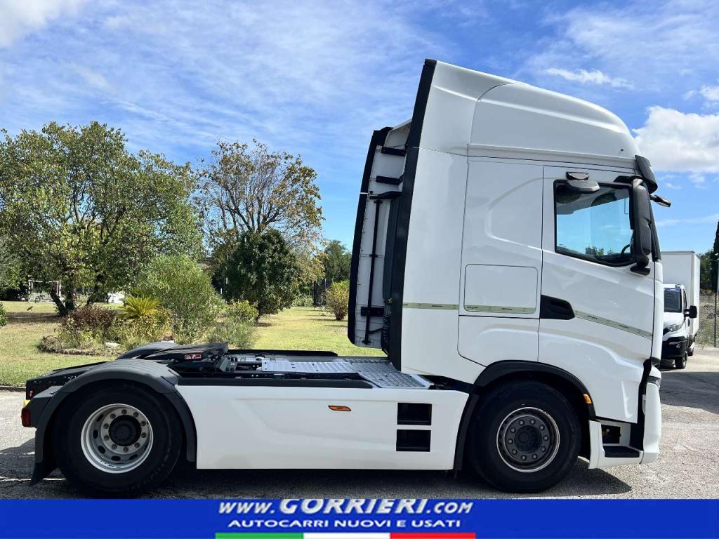 Iveco AS440S49TP Foto 6
