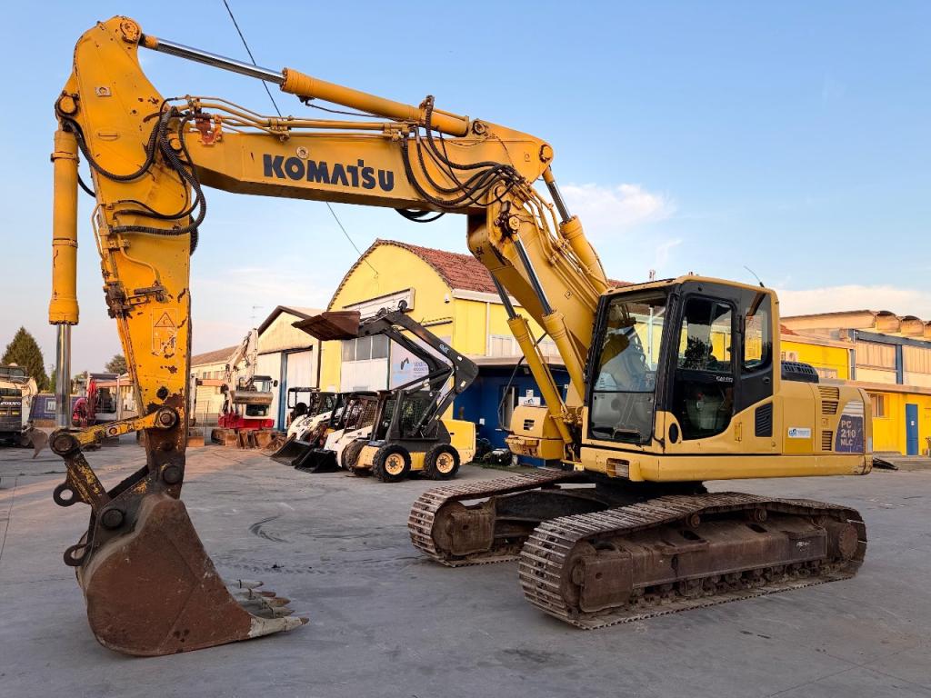 Komatsu PC210NLC-8 Foto 3