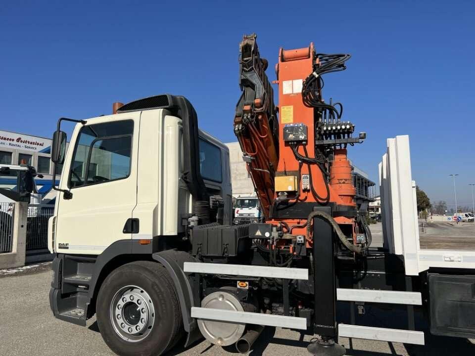 Daf CF 85  6X2 Foto 16