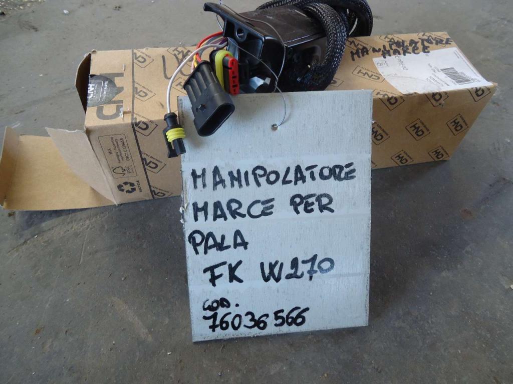 Manipolatore per Fiat Kobelco W 270 Foto 4