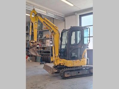 Komatsu PC27MR-2
