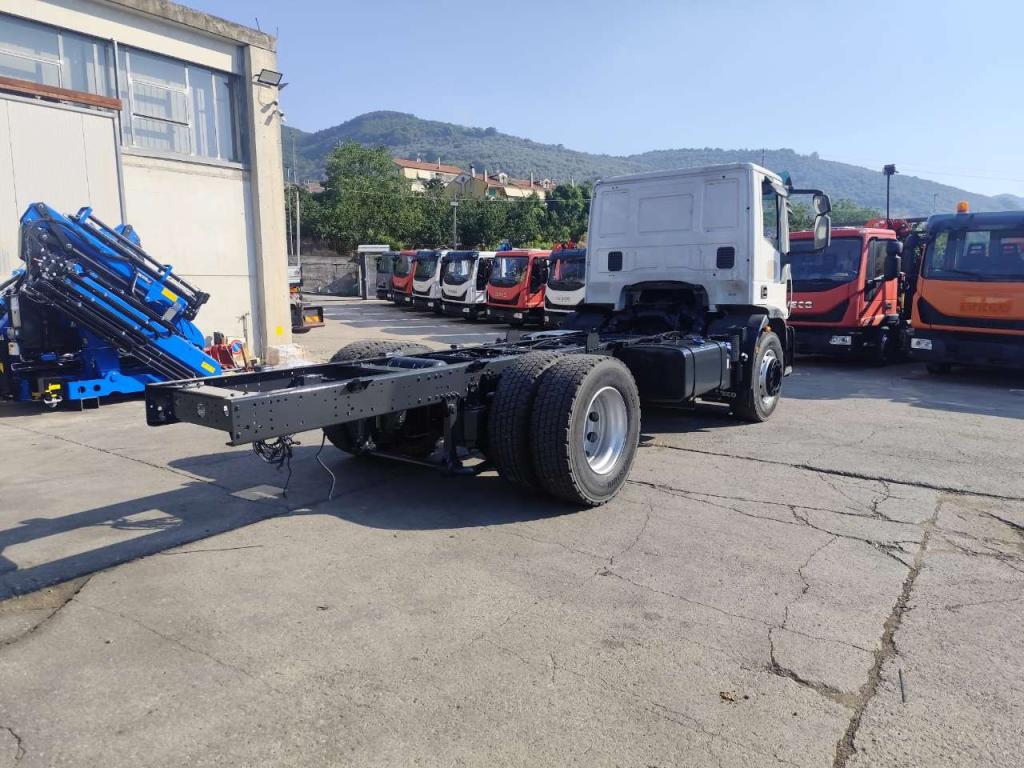 Iveco EUROCARGO 180E32 Foto 22