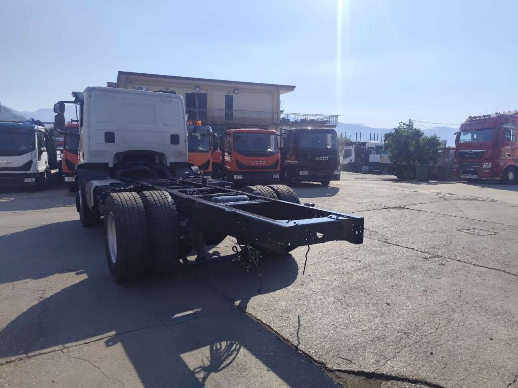 Iveco EUROCARGO 180E32 Foto 9