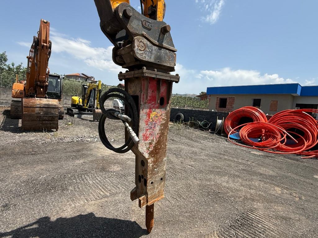 JCB Js130 Foto 4