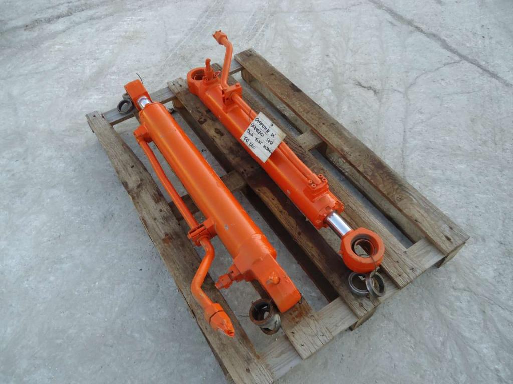 Pistone di sterzo per Fiat Hitachi FR220 Foto 4
