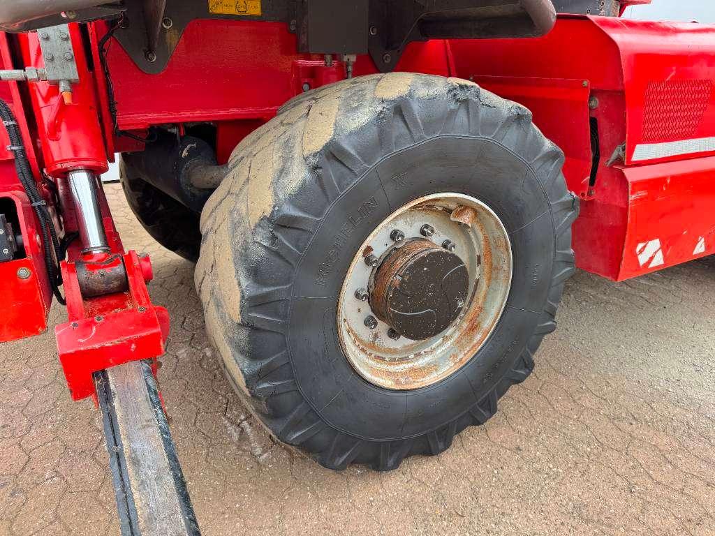 Manitou MRT2150 Privilege - Remote Control / 4 Wheel Steer Foto 24