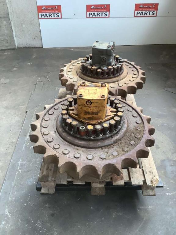 Motore di traslazione per Liebherr 954 Foto 2