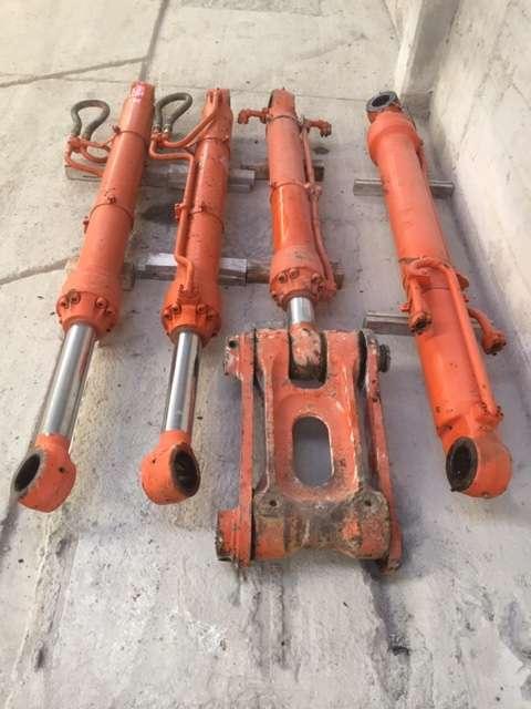Hitachi zaxis 460 Foto 1