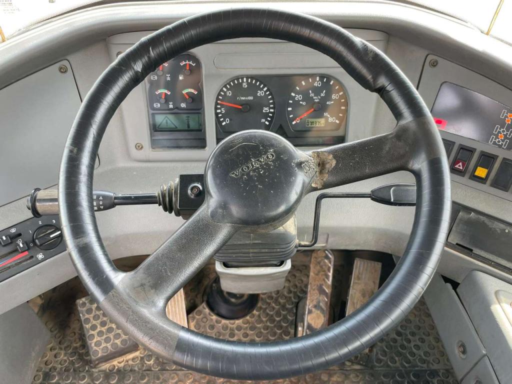 Volvo A25D Foto 18