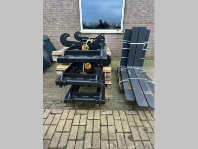 Diversen Volvo Palletvorken in vendita da Swanenberg Trading