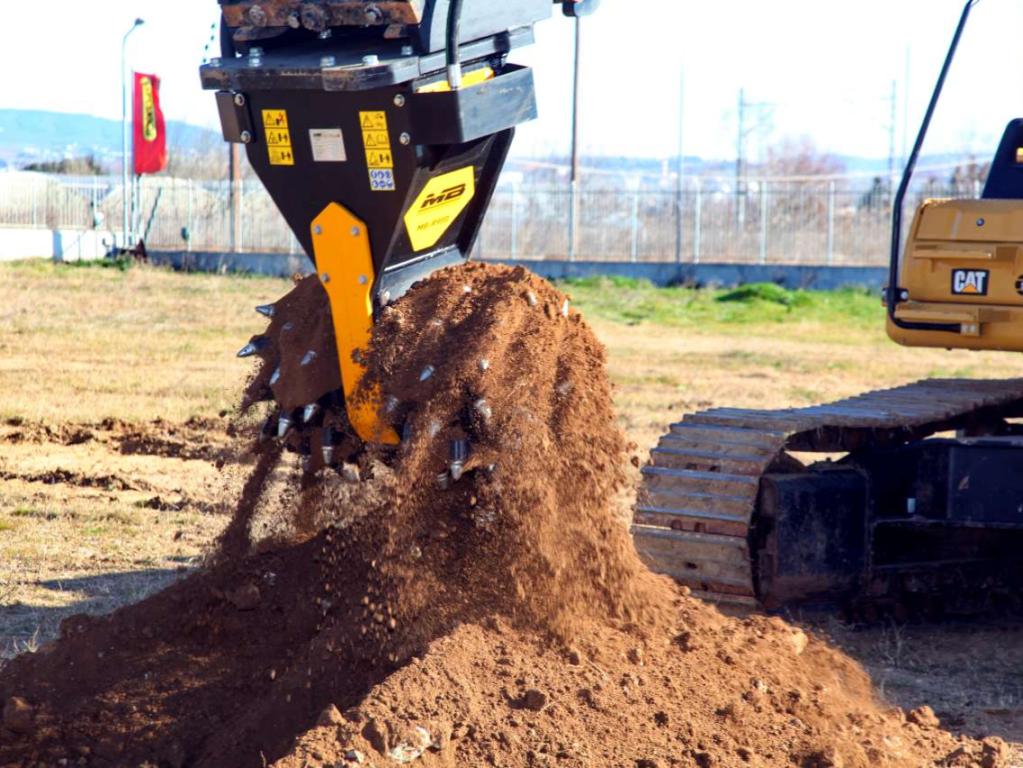 MB CRUSHER MB-R900 Foto 1