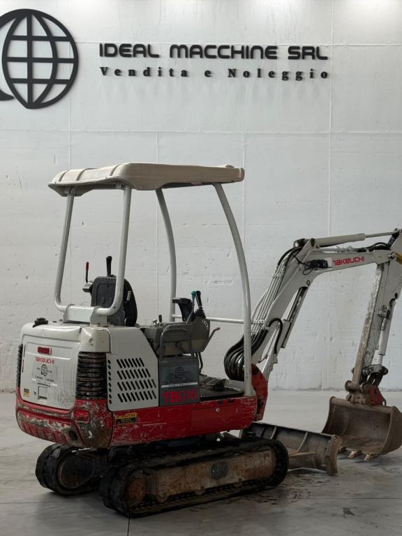 Takeuchi TB016 Foto 3