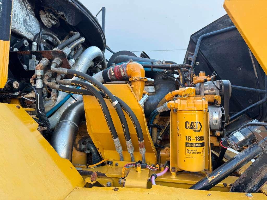 Caterpillar 725 - Dutch Machine / Body Heating Foto 25