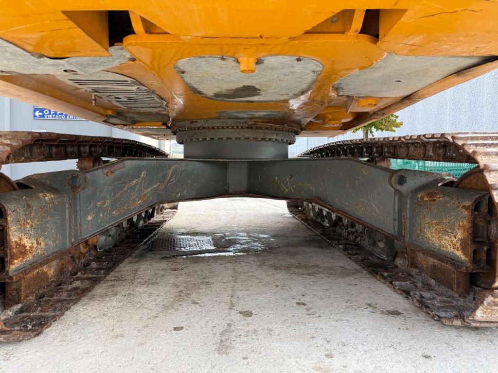 Liebherr R926 LC Foto 19