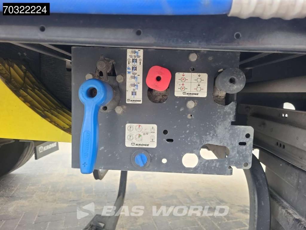 Krone SD Lift Axle Palletkist Anti Vandalism Sliding Roof Foto 30