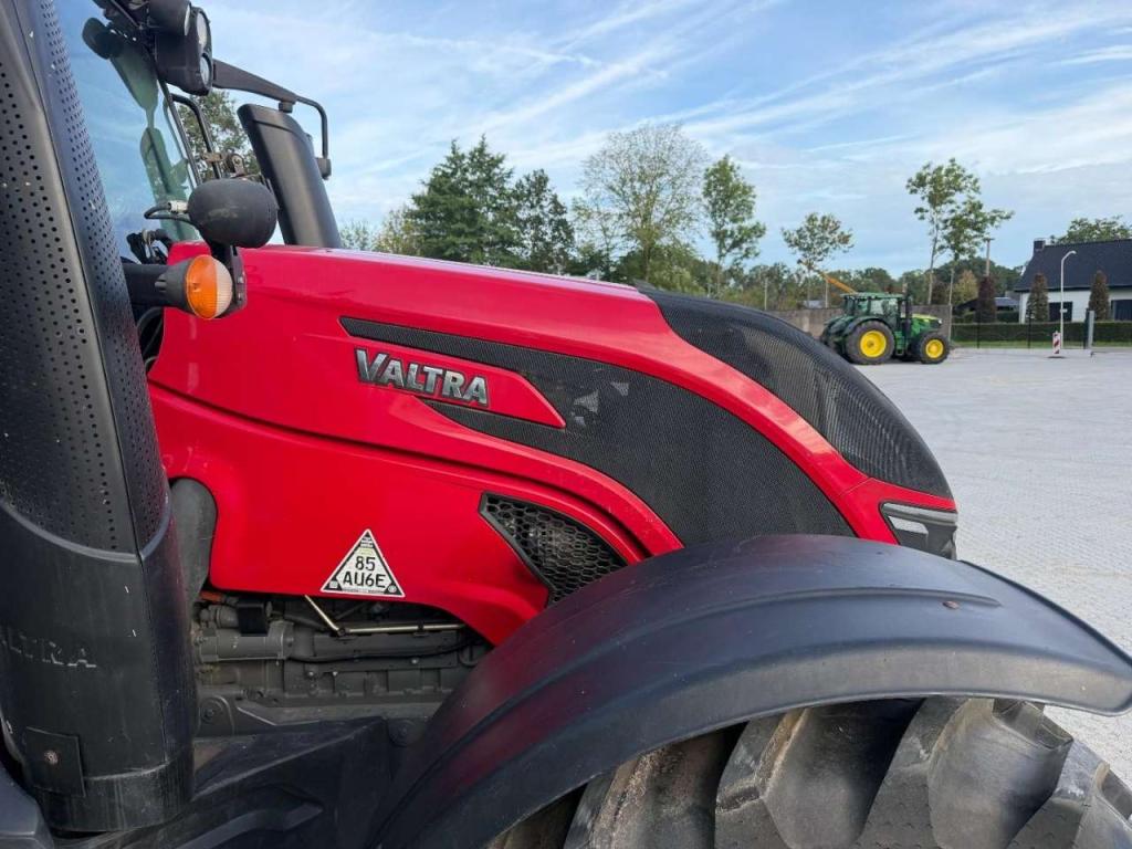 Valtra T 174 GOOD TIRES Foto 12