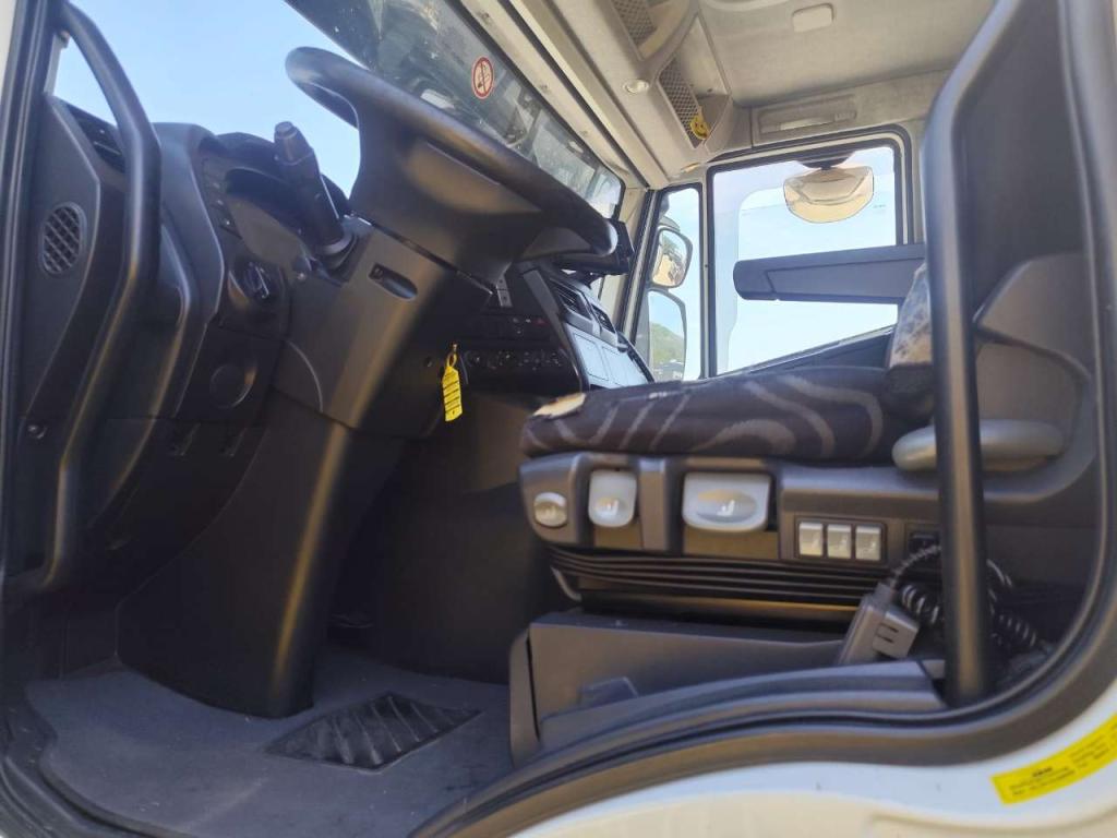 Iveco STRALIS HI-STREET AD190S42 Foto 17