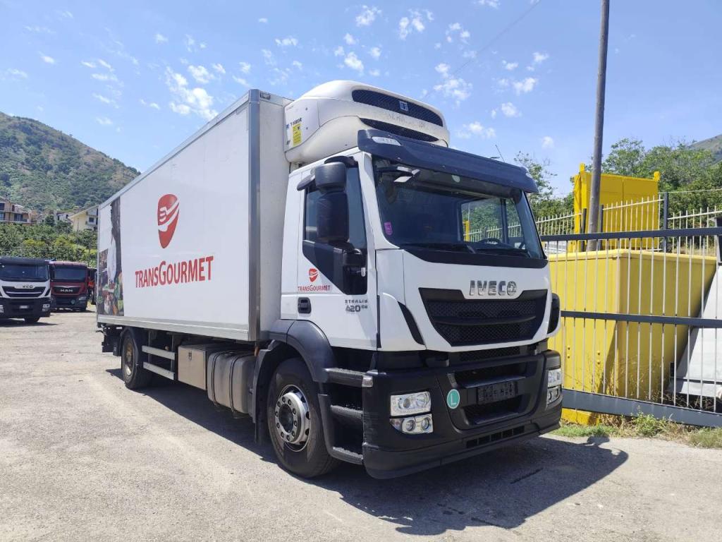Iveco STRALIS HI-STREET AD190S42 Foto 22
